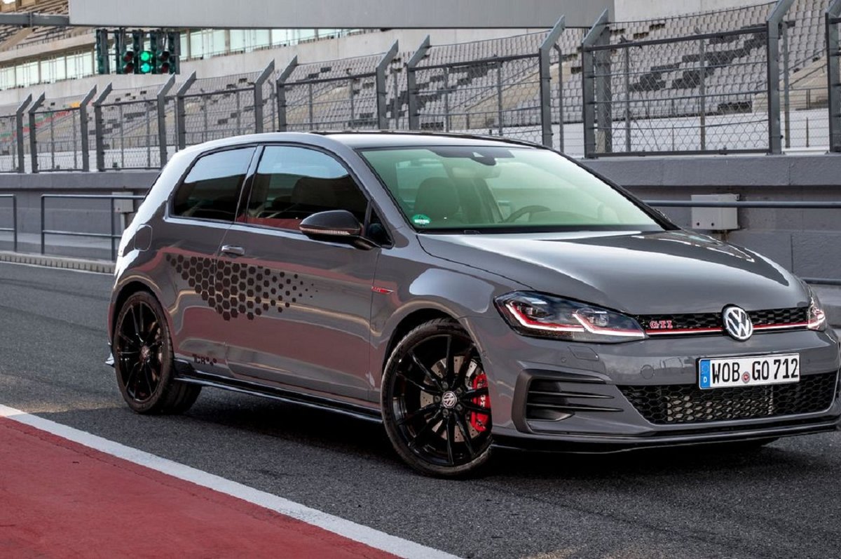 قیمت فولکس کارکرده سهشنبه 12 فروردین 1404/ فولکس گلف چند؟