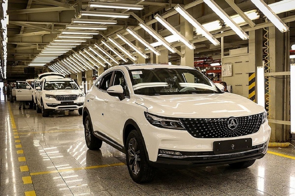 قیمت محصولات بهمنموتور دوشنبه 12 شهریور/ ارزانترین سواری؛ 1.3 میلیارد