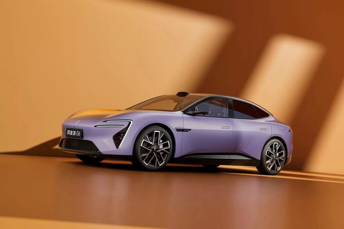 معرفی آواتر 06؛  ارزان‌ترین خودرو چینی در بازار