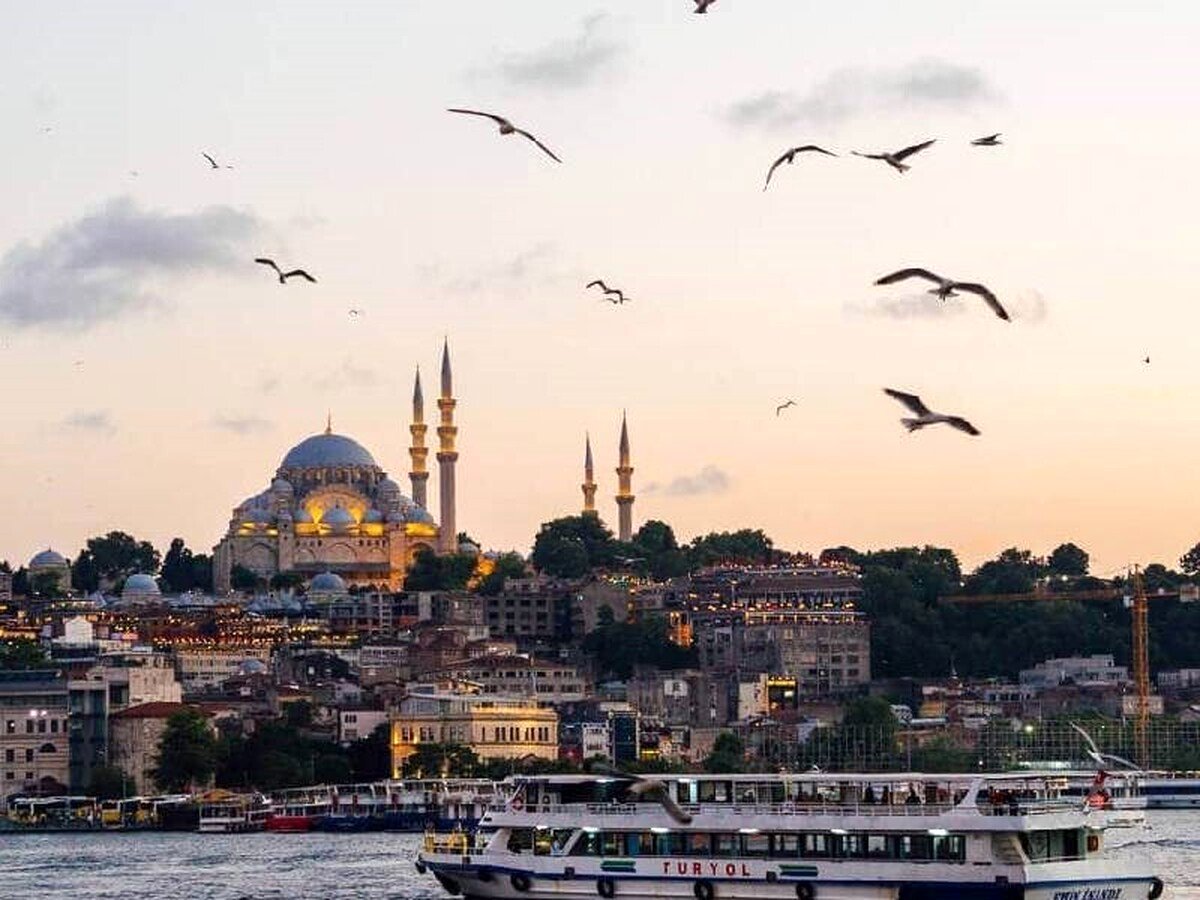 قیمت تور هوایی استانبول امروز ۱ اردیبهشت ۱۴۰۳