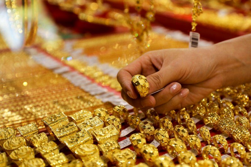 قیمت طلا ۱۸ عیار امروز یکشنبه ۳۱ تیر در مسیر صعودی قدم برداشت