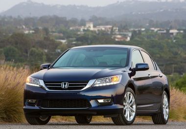هوندا آکورد؛ رقیب تویوتا کمری وارد ایران شد