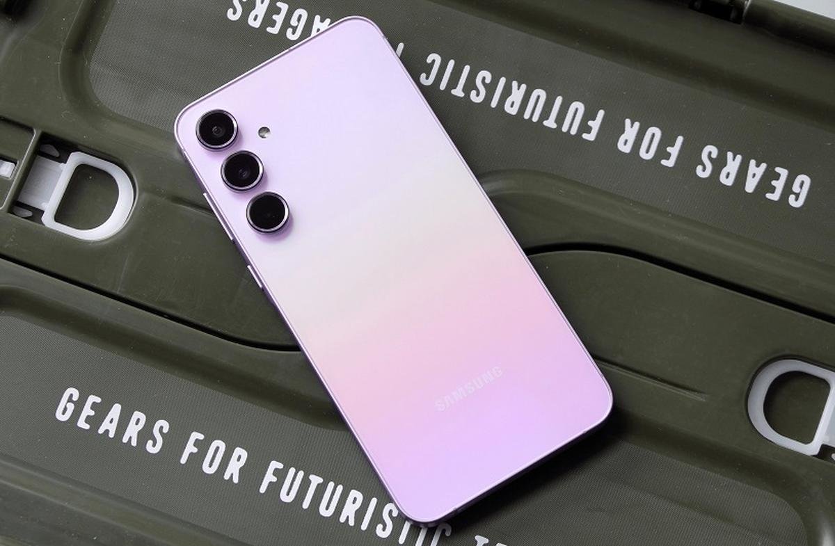 مقایسه گلکسی S24 FE و A56؛ میانرده سامسونگ از پرچمدار پیشی گرفت؟