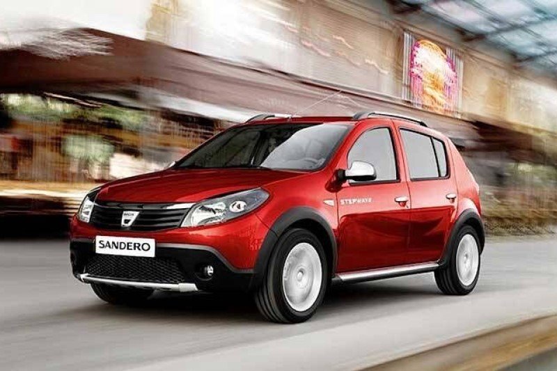 قیمت ساندرو کارکرده ۲۷ خرداد / با ۵۷۰ میلیون خودرو اتومات بخرید