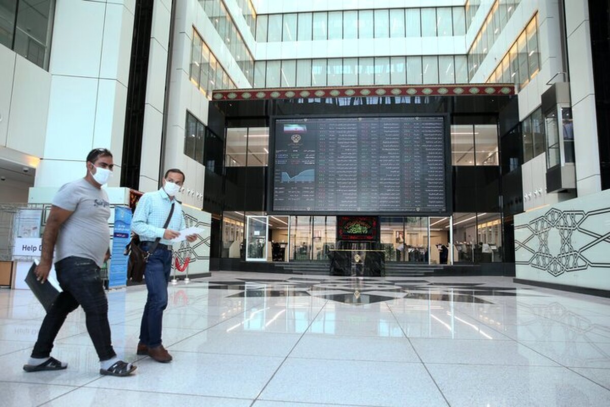 ریزش بورس ادامه دار شد؛ ریزش ۱۲ هزار واحدی شاخص