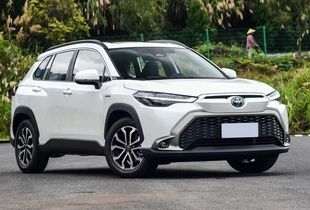 فرق تویوتا کرولا کراس و تویوتا فرانتلندر هیبرید چیست؟