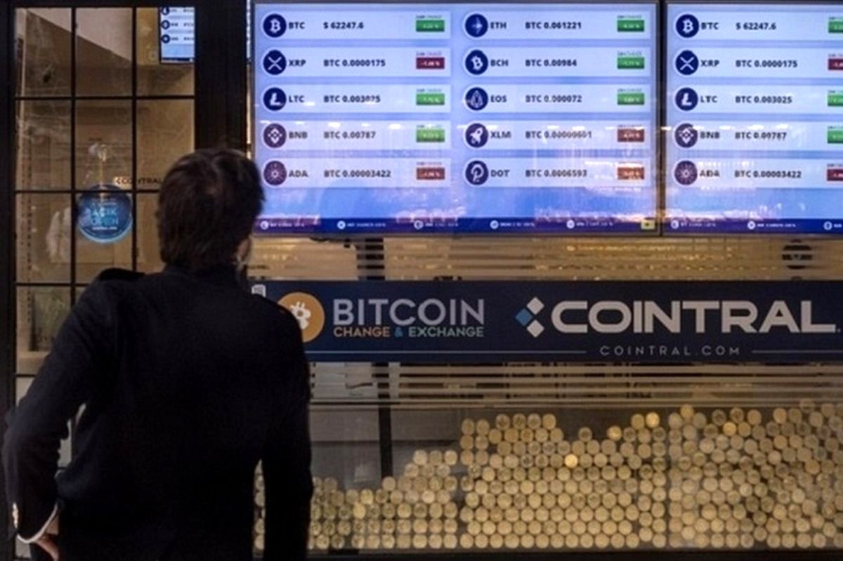 بیت کوین در آستانه شکستن رکورد تاریخی