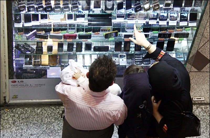 قیمت آیفون، شیائومی و سامسونگ امروز پنجشنبه 5 اسفند/ ارزانترین گوشی چینی چند؟