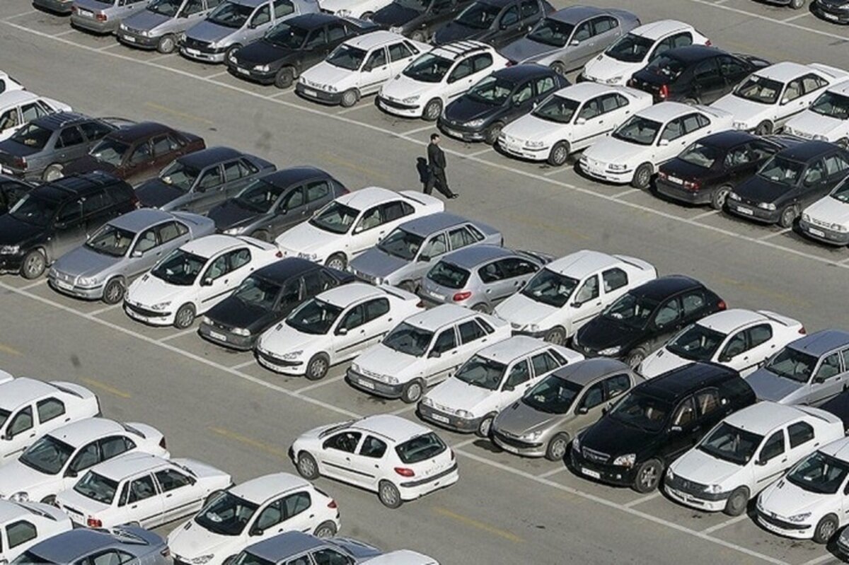 قیمت روز خودرو چهارشنبه 31 مرداد/ رکوردشکنی دناپلاس در بازار آزاد