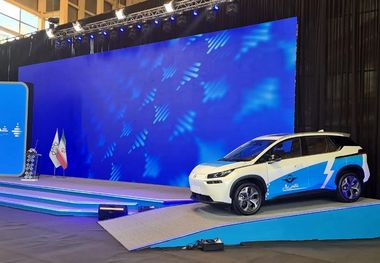 تاکسی اینترنتی شهرزاد گران‌تر از رقبا از آب درآمد