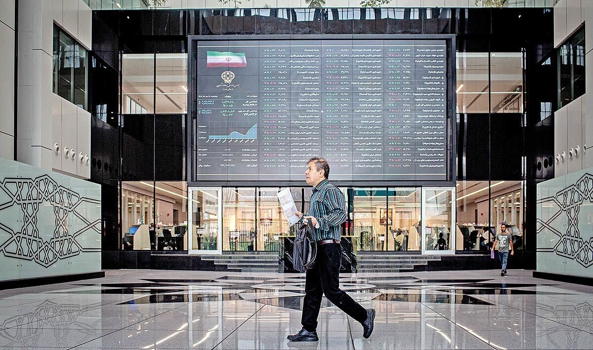 تداوم قرمزپوشی بورس؛ شاخص کل هم‌وزن ریخت