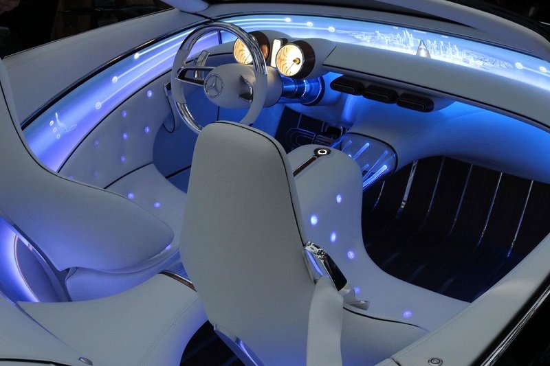 (فیلم) مرسدس‌بنز میباخ 6 کابریولت؛ کشتی شش متری رونمایی شد