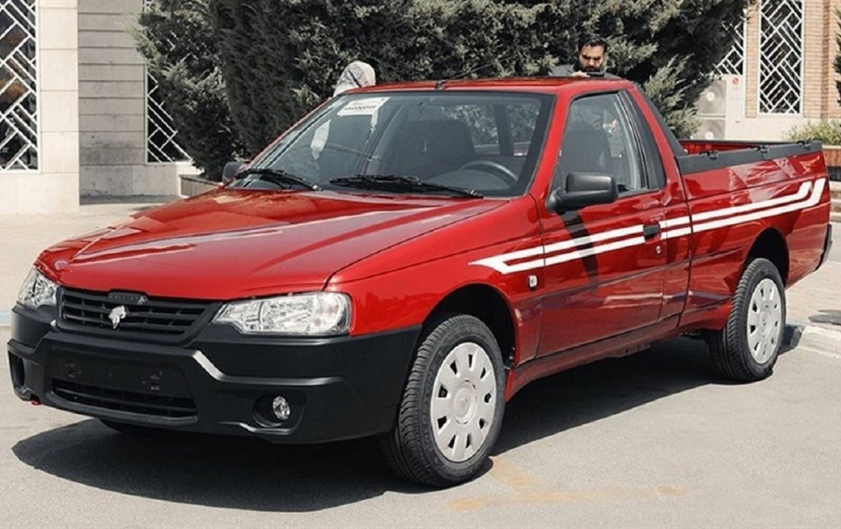 آغاز حراج ایرانخودرو فروردین ۱۴۰۴/ عرضه 300 خودرو با قیمت کارخانه