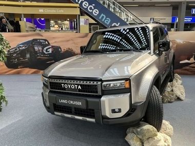 پرادو J۲۵۰؛ شاسی‌بلند لوکس وارداتی گرفتار باگ جهانی تویوتا شد