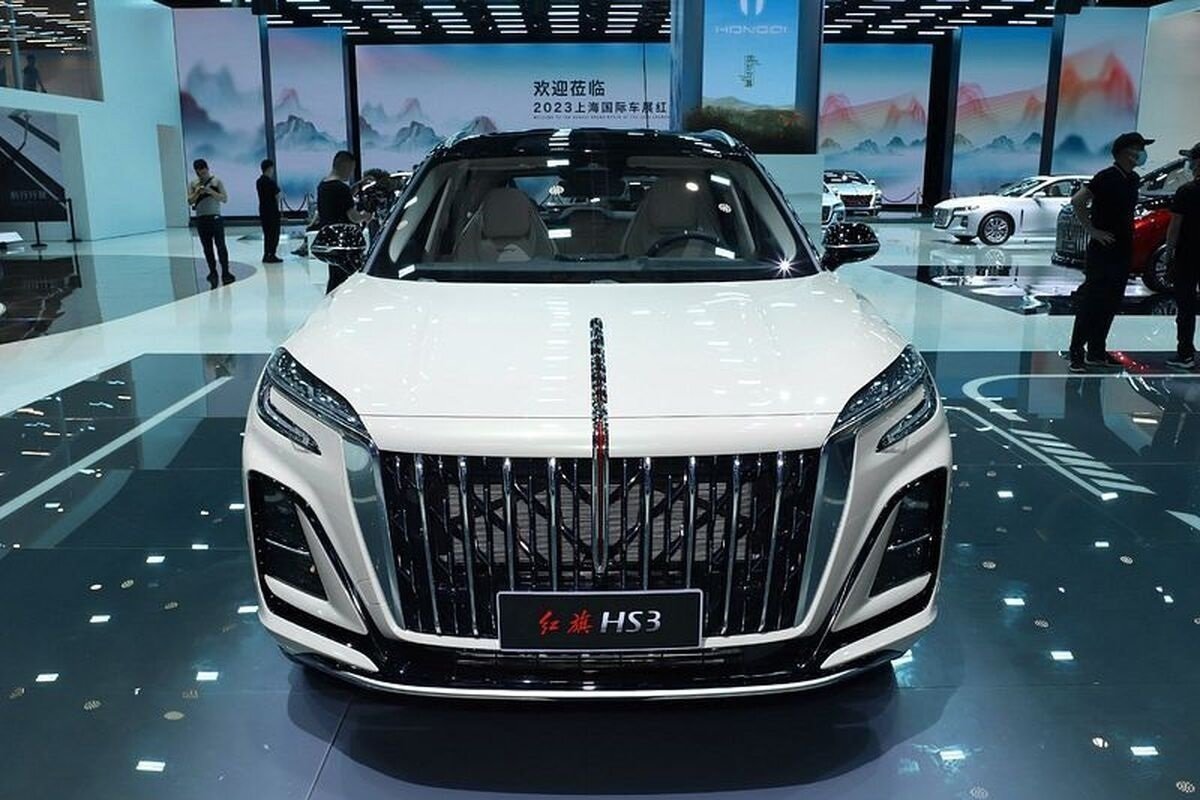 هونگچی HS3 پلاگین هیبرید؛ شاسی‌بلند 1.3 میلیاردی چینی