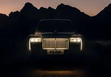  شاهکار طراح ایرانی برای رولزرویس؛ رونمایی از لوکس‌ترین خودرو جهان (تصویر)