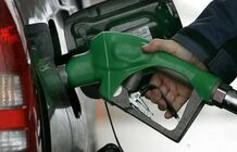 ریختن اشتباهی گازوئیل در خودرو بنزینی؛ راه نجات چیست؟