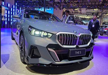 فروش ب‌ام‌و 525Li کلید خورد؛ قیمت 6.3 میلیارد