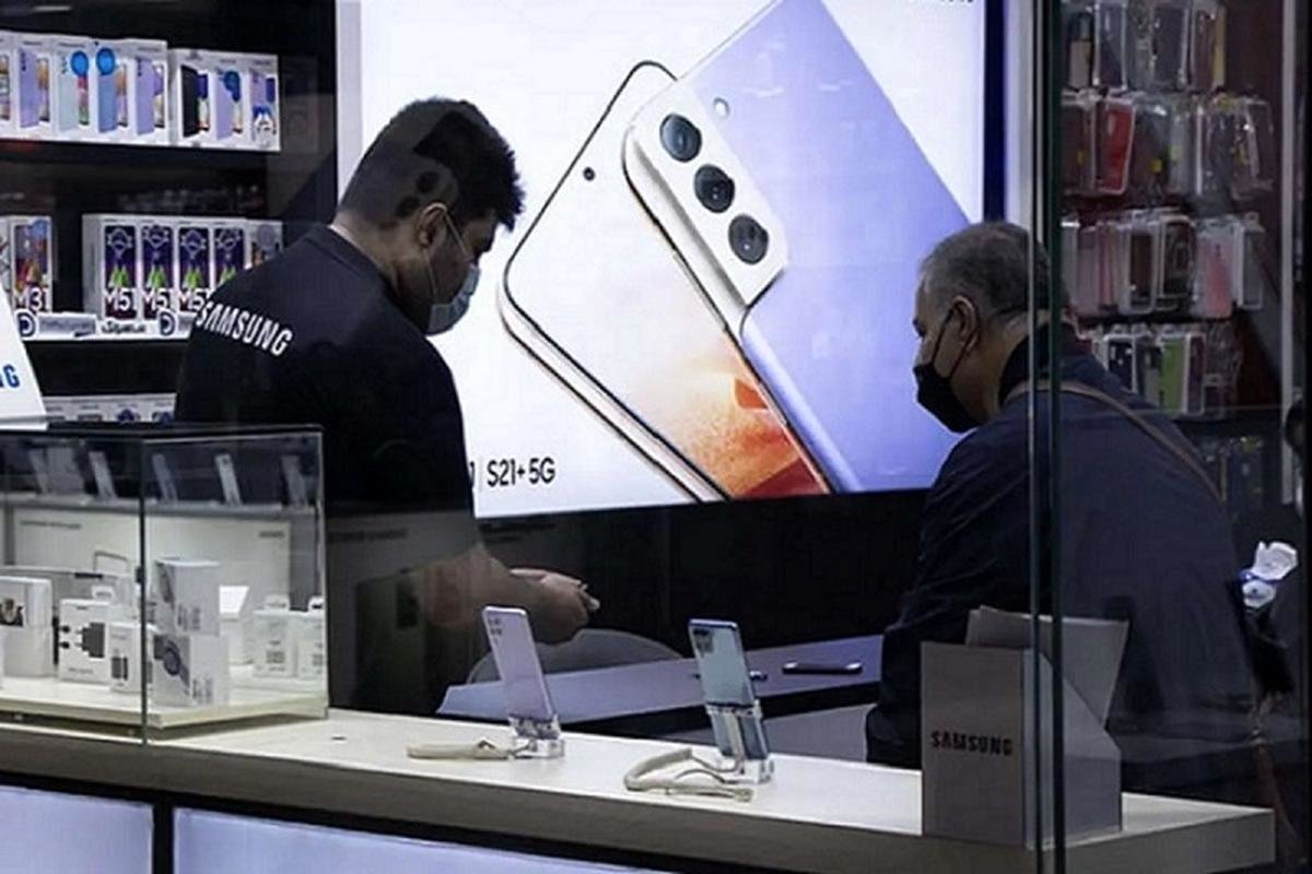 سقوط میلیاردی واردات موبایل؛ حذف رانت یا کاهش تقاضای کاذب؟