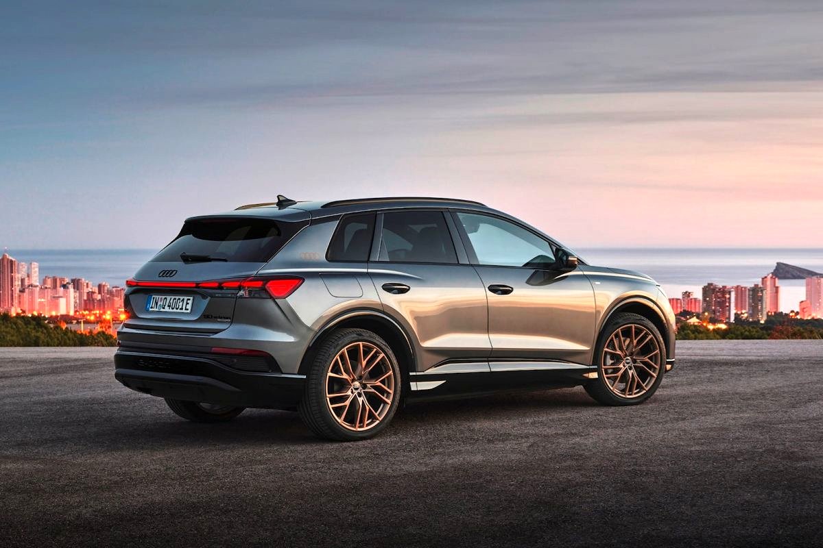 مقایسه آئودی Q۴ و آئودی Q۵؛ علت تفاوت ۲۰۰ میلیونی چیست؟