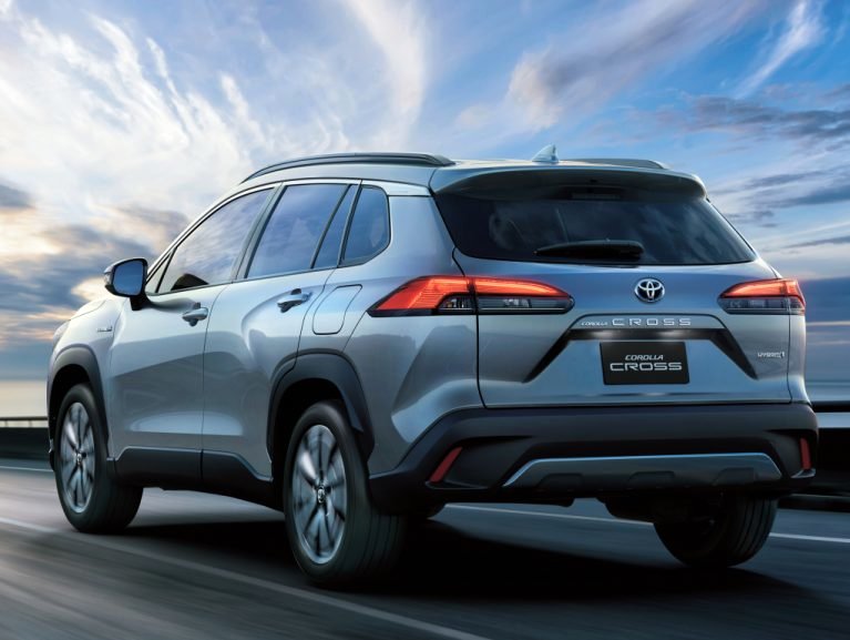 قیمت تویوتا امروز پنجشنبه 8 خرداد 1404/ کرولا هیبرید چند؟