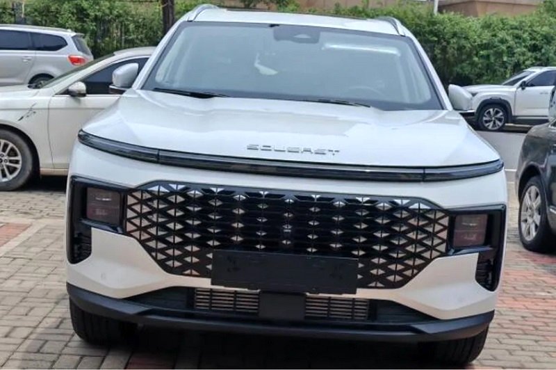 سوئیست S09 و S07؛ دو شاسی‌بلند جدید چری رونمایی شدند