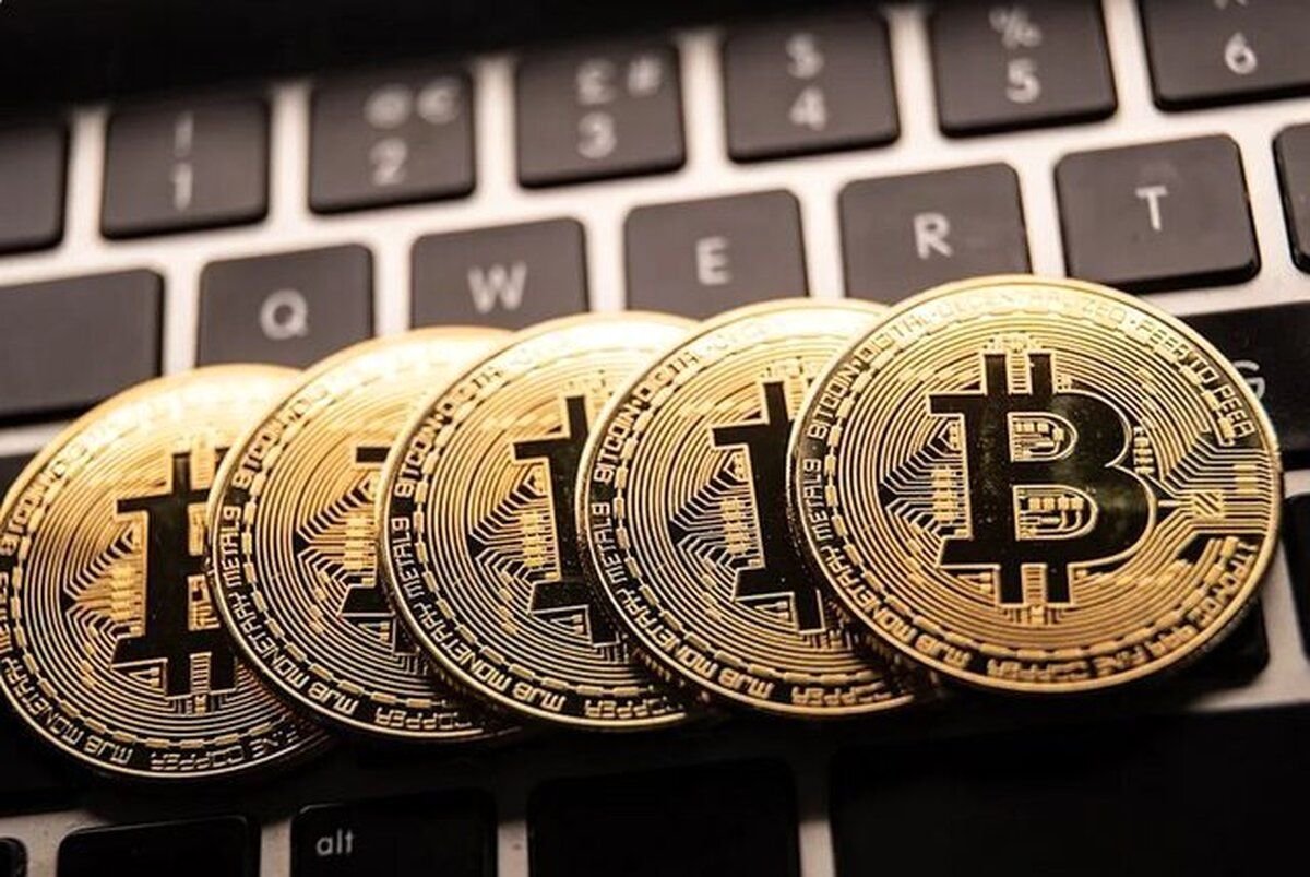 قدرتنمایی پادشاه دیجیتال پس از چهار سال/ عبور  بیتکوین از مرز ۹۷هزار دلار!