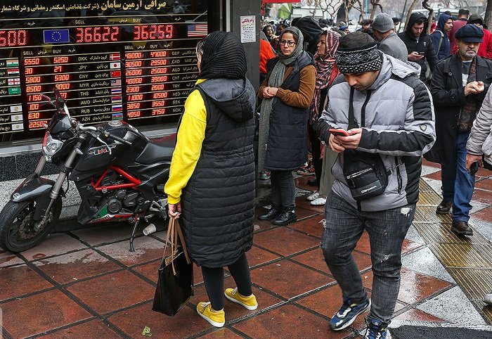 قیمت طلا، سکه، دلار و یورو امروز سهشنبه 26 فروردین/ سکه در کانال 82 میلیون