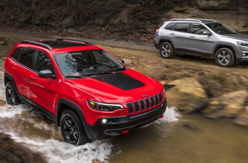 بازگشت جیپ چروکی با چهره‌ای خشن‌تر و قلبی هیبریدی