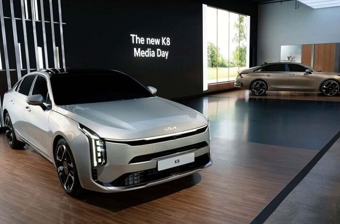 کیا K۸؛ سدان هیبریدی کره‌ای در ایران