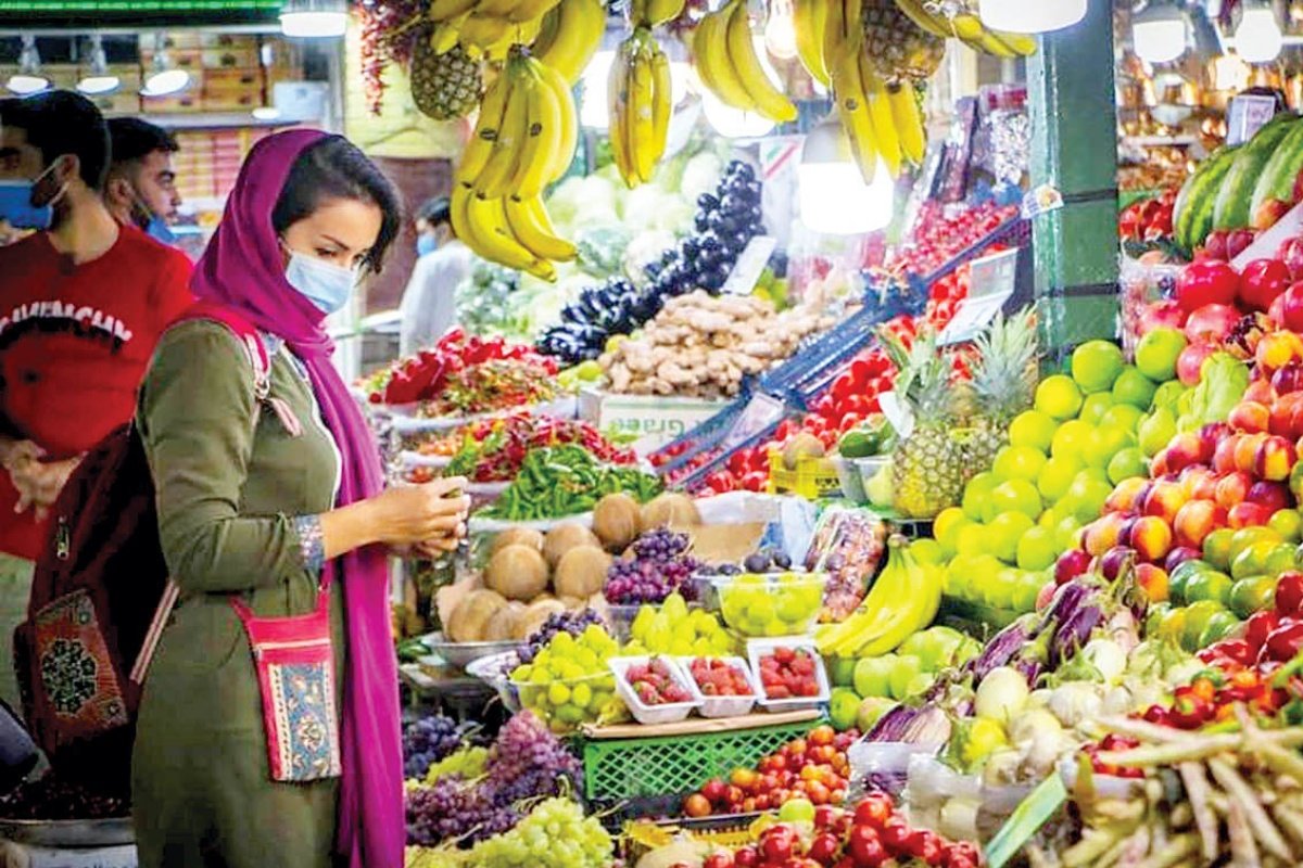 قیت میوه و تره بار امروز ۱۸ تیر/ انگور یاقوتی چند؟