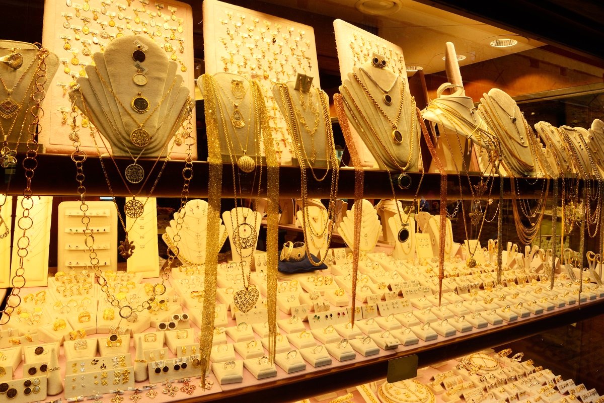 قیمت طلا امروز چهارشنبه ۲ مهر ۱۴۰۴؛ خیز دوباره طلا در بازار