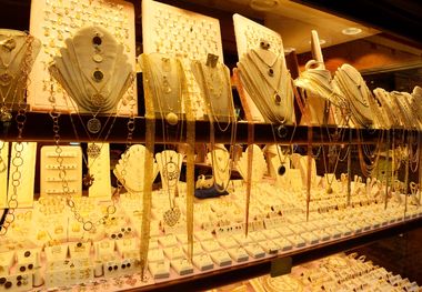 قیمت طلا امروز چهارشنبه ۲ مهر ۱۴۰۴؛ خیز دوباره طلا در بازار