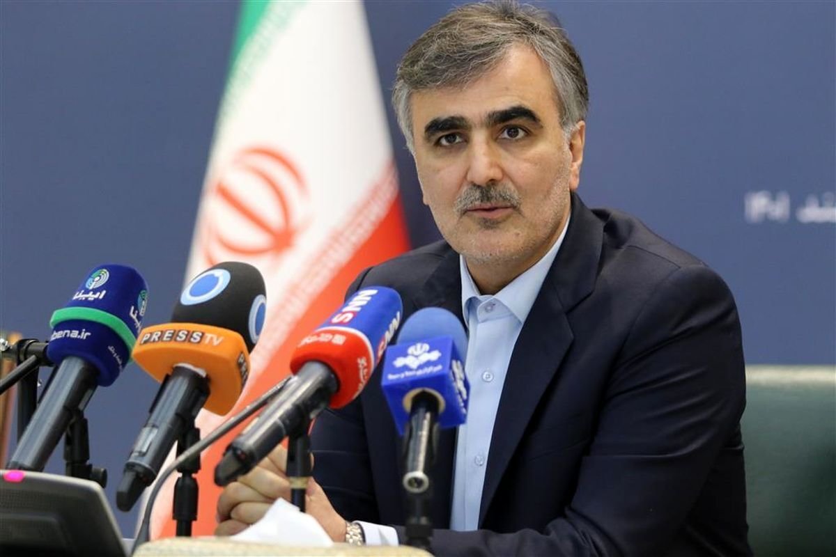 ماجرای وام پنج میلیاردی برای رییس بانک مرکزی