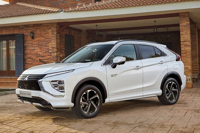 میتسوبیشی اکلیپس کراس؛ شاسی‌بلند قدرتمند ژاپنی در ایران‌