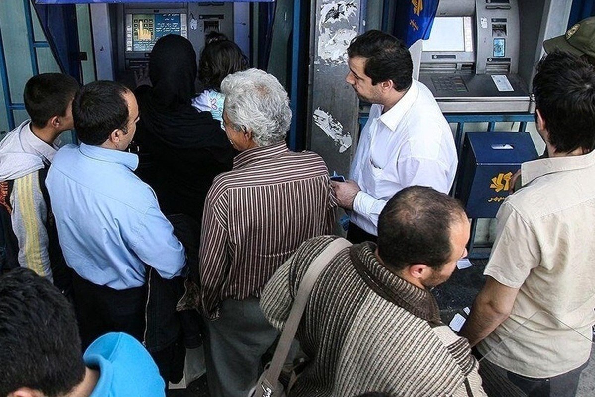 بانک مرکزی خبر داد؛ افزایش سقف برداشت از خودپردازها!