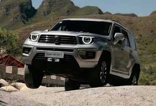 تانک ۷۰۰؛ رقیب لندکروز در ایران معرفی شد