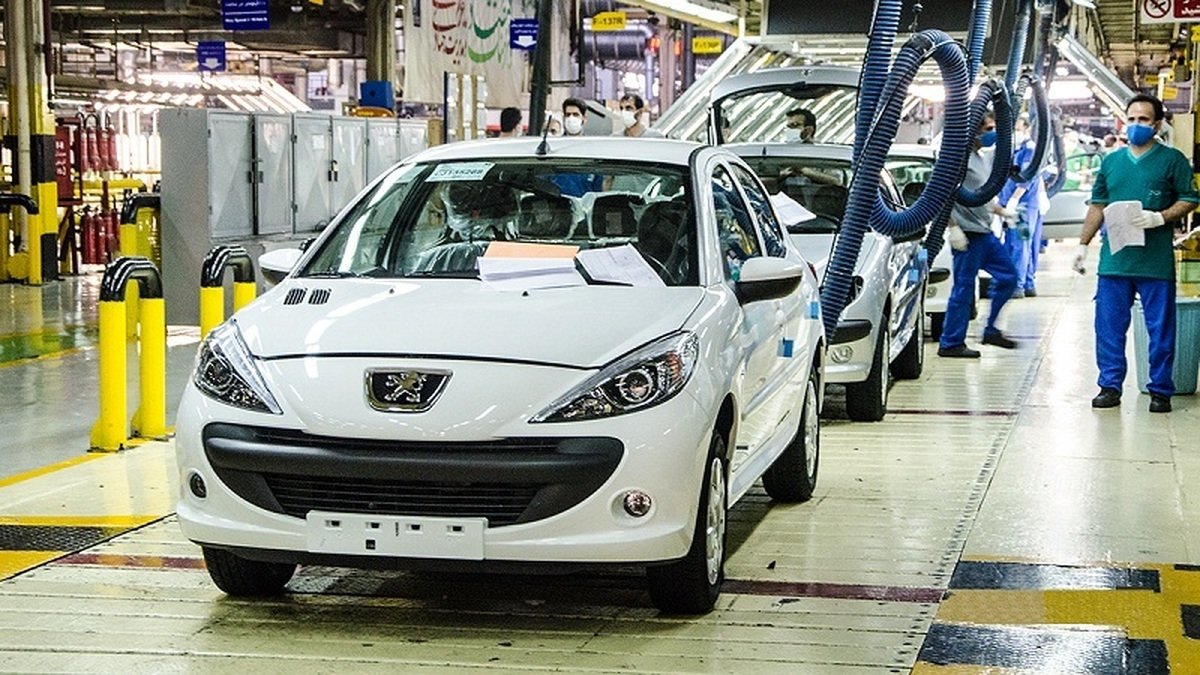 قیمت پژو 207 امروز 9 بهمن 1403/ تفاوت قیمت دندهای و اتومات چقدر است؟