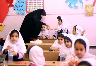 پرداخت کمک رفاهی ۲.۵ میلیون تومانی به فرهنگیان