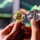 بیت‌کوین ۵۰ درصد ارزان‌تر از اوج تاریخی؛ زمان خرید رسید؟