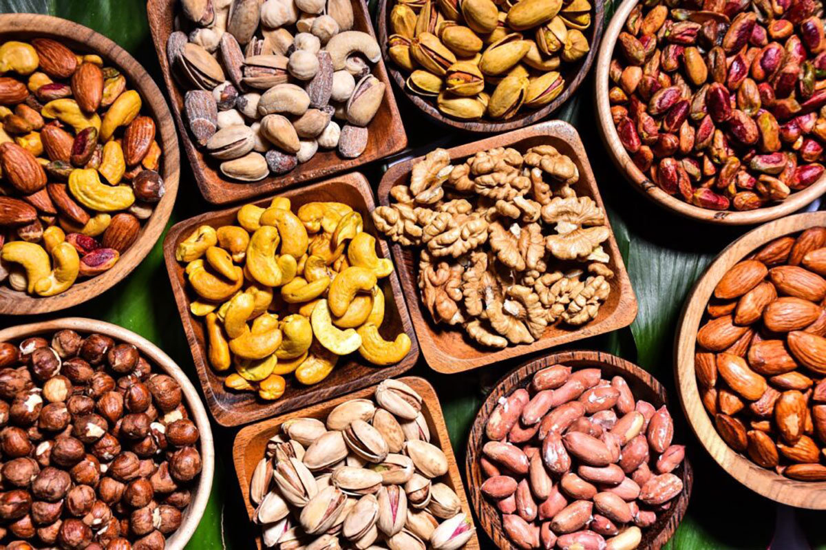 قیمت آجیل و خشکبار؛ بادام هندی چند؟