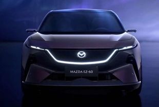 مزدا EZ-۶ هیبرید در بازار ایران چقدر می‌ارزد؟