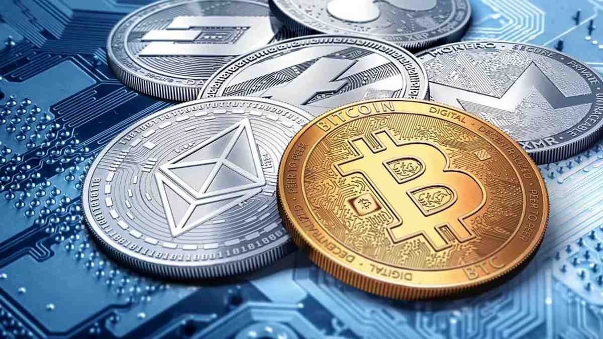 بهترین صرافی ایرانی ارز دیجیتال؛ مقایسه صرافیهای ایرانی