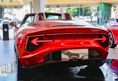 مقایسه سایبرستر و نتا GT؛ تقابل سوپراسپرت‌های برقی در بازار ایران