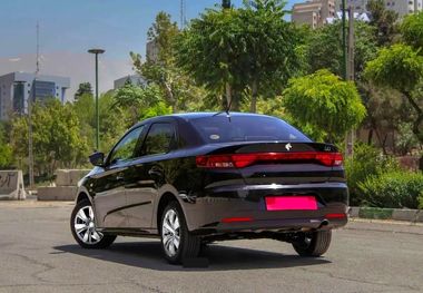 قیمت محصولات ایران‌خودرو امروز دوشنبه ۱۳ بهمن ۱۴۰۴‌؛ جهش ۱۰۰ میلیونی در یک شب