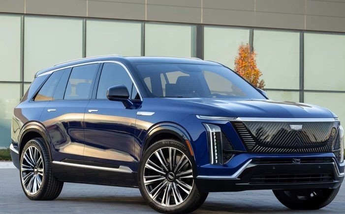 شاسی‌بلند جدید کادیلاک؛ ارزان‌تر از پرادو کارکرده در ایران! (عکس)