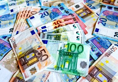 قیمت یورو امروز یکشنبه ۱۳ اسفند ۱۴۰۲