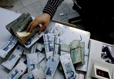 مقایسه مبلغ عیدی کارمندان و کارگران؛ سقف 21 میلیونی برای این افراد 