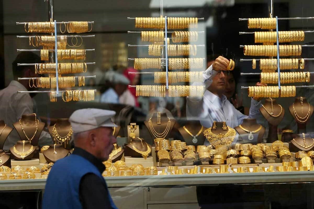 قیمت طلا، سکه، یورو و دلار امروز یکشنبه 12 مرداد/ پیشروی طلا و سکه در بازار