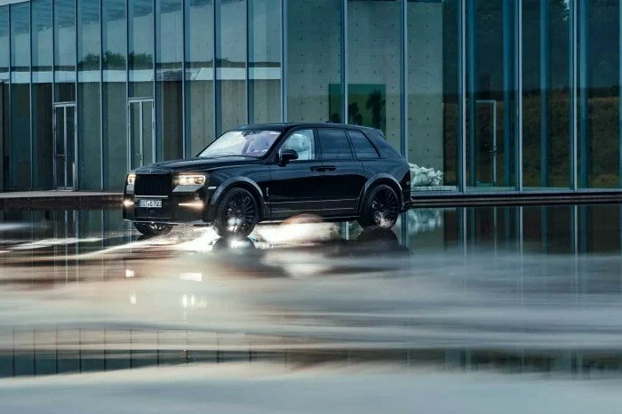 رولزرویس کالینان برابوس؛ تزریق ژن تویوتا به سدان لوکس انگلیسی!